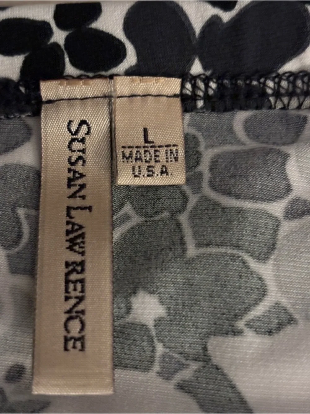 Susan Lawrence Asymmetrical Skirt Women’s Size L Black /White Floral Print
